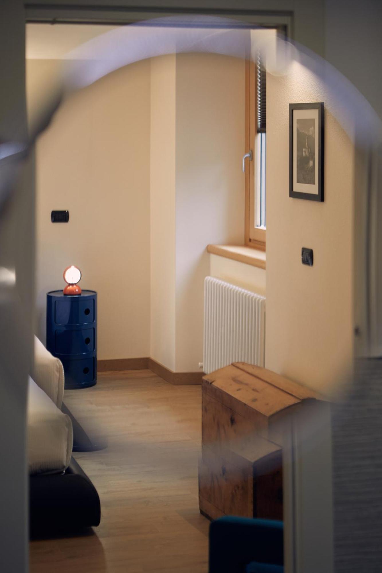 Le Corti Dei Sassi Bed and Breakfast Berbenno di Valtellina Kamer foto